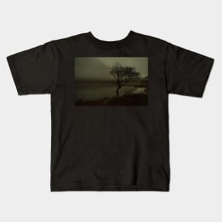 MIST OVER LLYN DINAS LONE TREE Kids T-Shirt